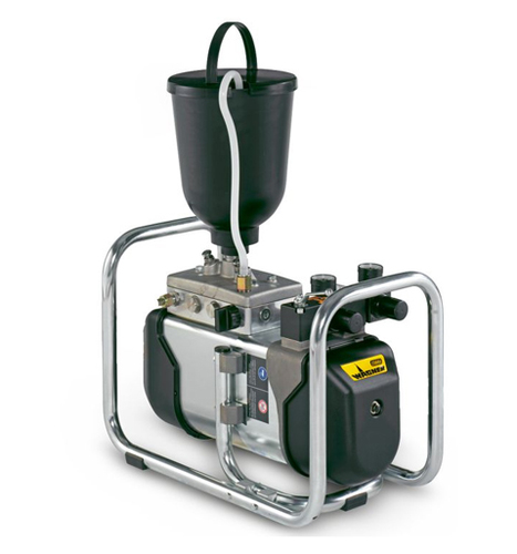 מערכת התזה איירקוט פניאומטית Wagner COBRA 40-10/GM4700AC עם מיכל 5 ליטר ומעמד