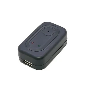 מצלמה בתוך מטען USB דגם P12