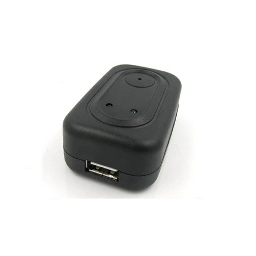 מצלמה בתוך מטען USB דגם P12