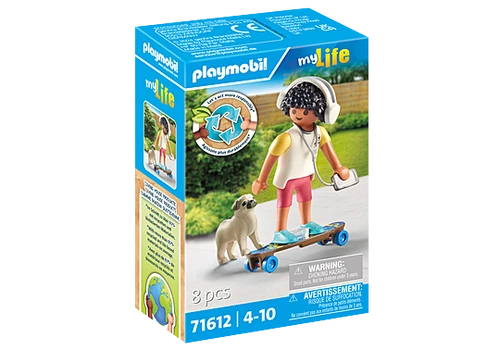 משחק פליימוביל נער עם כלב לגילאי 4+
