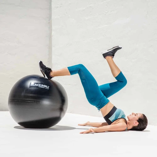 כדור אימון פיזיו דגם GYMball מבית BLACKROLL | צבע שחור