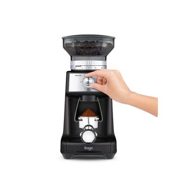 Sage the Dose Control Pro SCG600 - מטחנת קפה מקצועית בגימור שחור