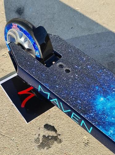 סקוט פעלולים Ao Maven Complete  Scooter Navy