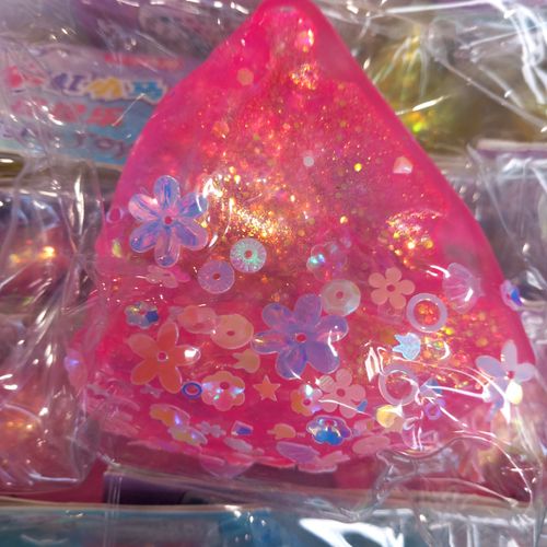 סקווישי פרמידה סילקון  נמעך להפגת מתחים  - Squishy Silicone Pyramid  GB-68-7