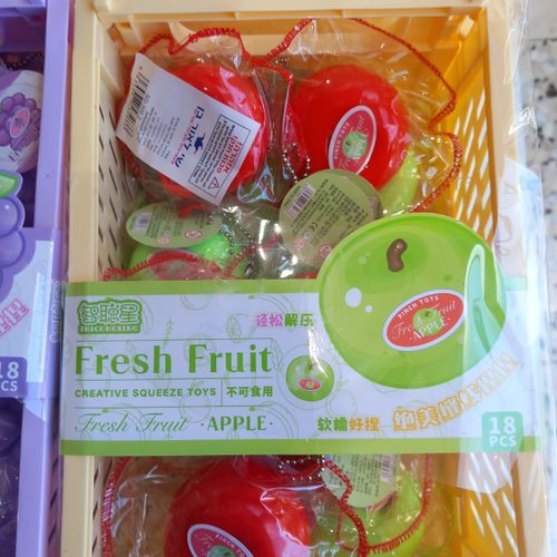 סקווישי תפוח נידו  נמעך להפגת מתחים  -  Squishy Apple  Nido  SO-3300-2