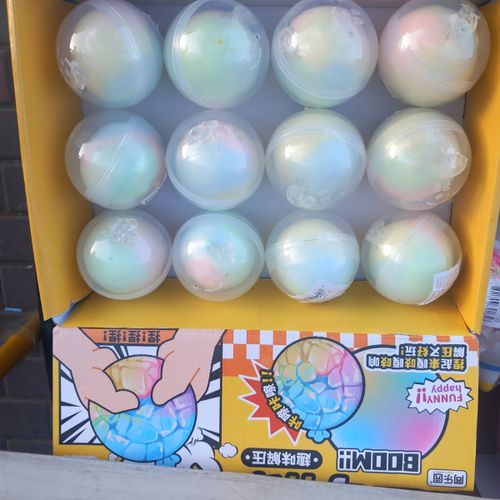 כדור לחיצה להפגת מתחים בעלי מעטפת פריכה - STRESS BALLS