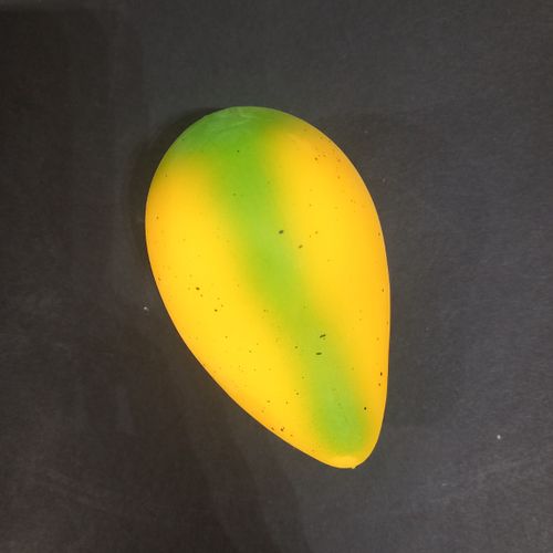 סקווישי לחיצה בצורת מנגו להפקת מתחים  - Squishy Mango