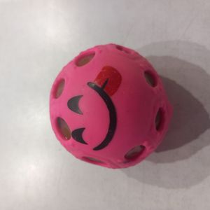 כדור ענבים לחיצה - Grape ball pressing