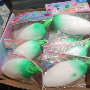 סקווישי צנון נידו לבן נמעך - SQUISHY 32387
