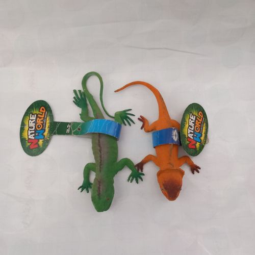 צעצוע לטאה גודל 20 ס''מ