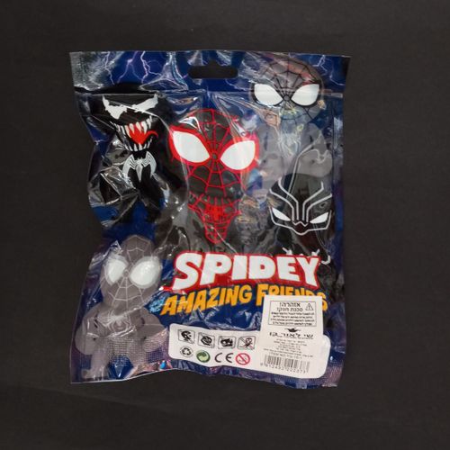 שקיות הפתעה - דמות ספיידי חדש + 3 קלפים - SPIDEY