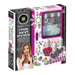 סטודיו לעיצוב ציפורניים