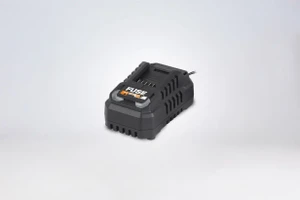 מטען סוללות 18V יחיד זרם טעינה 2.4A מק"ט Villager FUSE 056373