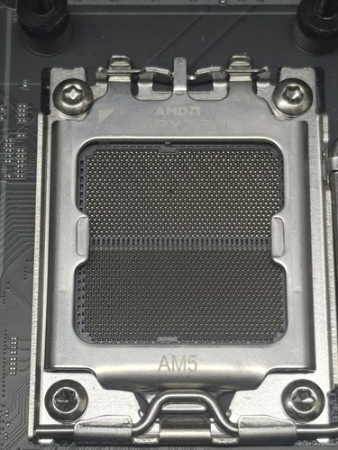 פינים בשקע AM5