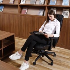  כיסא מנהלים עם עיסוי Q8 Ultimate Comfort – נוחות ופינוק בלחיצת כפתור – לבן 
