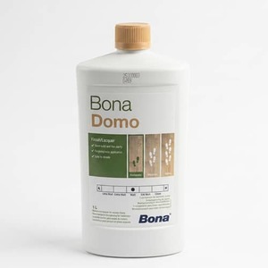 לקה על בסיס מים לעץ בונה דומו - 1 ליטר - BONA DOMO