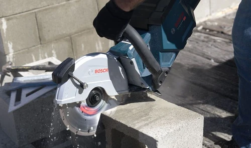מסור חיתוך נטען גדול לבטון ומתכת PRO GCS 18V-230