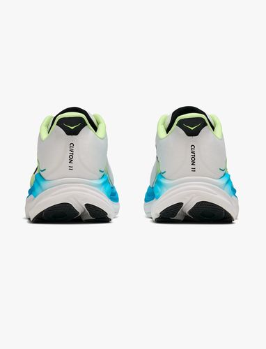 HOKA CLIFTON WIDE 11 - נעלי ספורט גברים הוקה קליפטון 11 רחבות בצבע פרוסט/שחור