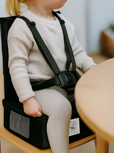 כיסא הגבהה Grow Up מתקפל ונח עם רצועות פנימיות וקשירה לכיסא מטבח/פינת אוכל - אפור כהה