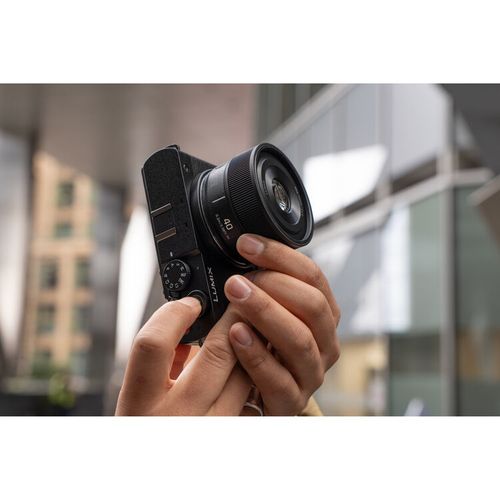 עדשה Panasonic Lumix S 40mm f/2