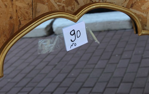 מראה  עגולה מסוגננת 90 ס