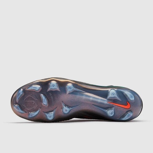 נעלי כדורגל מקצועיות  Nike Phantom 6 High Elite FG מונדיאל 2026