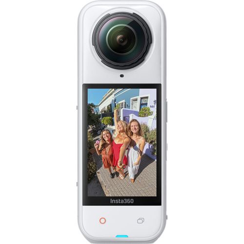 מצלמת אקסטרים Insta360 X5 