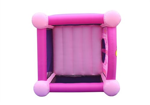 מתקן קפיצה קלאסי נסיכות הפי הופ - 9001 - Princess Bouncer Happy Hop - המתקן מוקם בחצר או בגינה