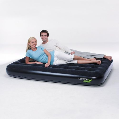 מזרן קטיפה זוגי מתנפח 91X137X22 Comfort Green סמ 67380 מבית Bestway - מבט על משטח השינה