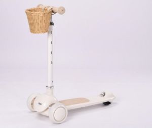 קורקינט וינטג עם סלסלת קש בצבע שמנת 28810SH מסדרת Retro line