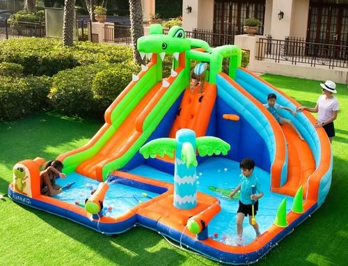 מתנפח מים עם שתי מגלשות תנין W83069 מבית Doctor Dolphin - תמונה ראשית של המתקן