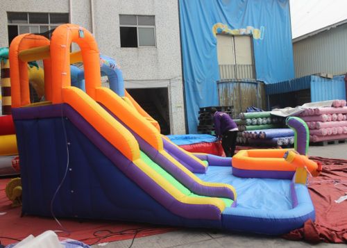 מתנפח מים W4037 מבית Jumpy Jump - תצוגה נוספת של המתקן