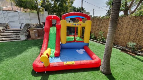 מתנפח מים בינוני פארק מים אקטיבי W3528 מבית Jumpy Jump - מבט נוסף על המתקן
