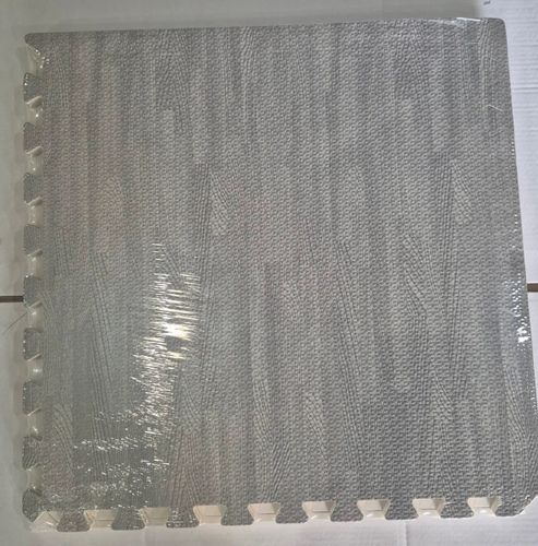 משטח הגנה למתנפח שטיח סול לבריכה מתנפח גודל 60X60 סמ ספוג רך - מבט נוסף על המתקן