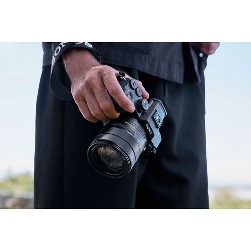 מצלמה קומפקטית Sony RX10 V