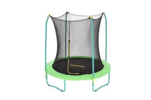 טרמפולינה 8 פיט 2.44 מטר 2.20X2.4 סמXtreme air trampolin 59102 מבית Bestway - הטרמפולינה בחצר הבית