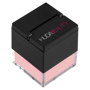 פודרה מיני בתפזורת HUDA BEAUTY Mini Easy Bake Loose Baking & Setting Powder Cherry Blossom Cake 6g