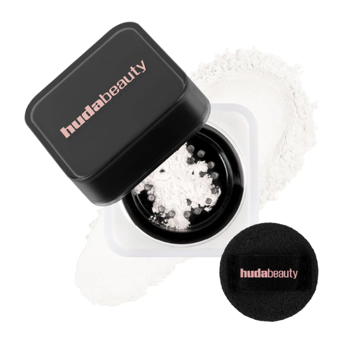 פודרה מיני בתפזורת HUDA BEAUTY Mini Easy Bake Loose Baking & Setting Powder Banana Bread 6g