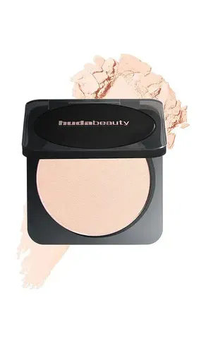 פודרה דחוסה HUDA BEAUTY Easy Bake Pressed Powder Peach Cupcake 8.5g