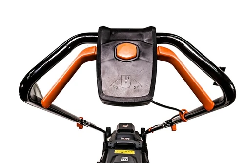 מכסחת דשא נטענת 18V Brushless 330 סט כולל סוללה 4A ומטען 