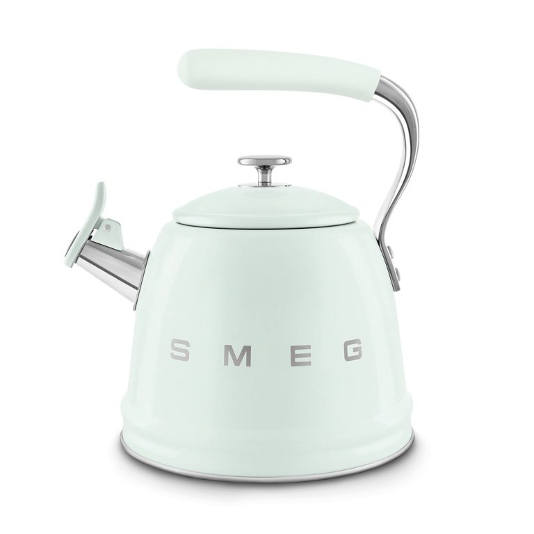 קומקום שורק 2.3 ליטר צבע ירוק פסטל SMEG CKLW2001PG