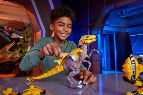דינוזאור Armorsaurs עם שריון : בלייז