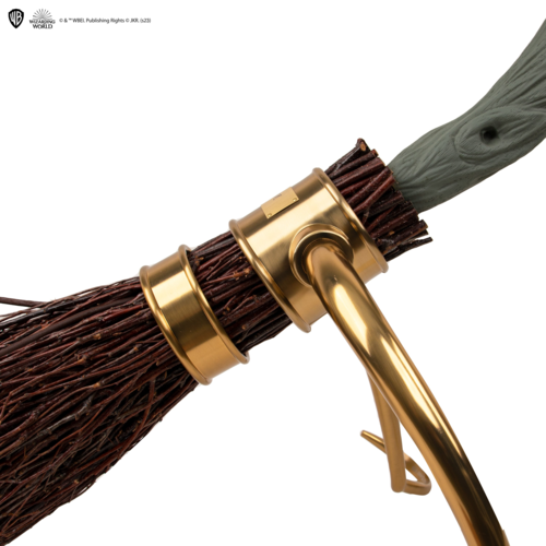 מטאטא Firebolt מהדורה מוגבלת – Harry Potter Cinereplicas Collectible Replica