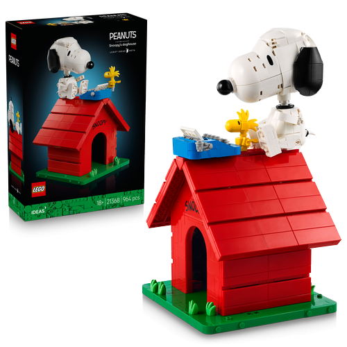 PEANUTS SNOOPYS DOGHOUSE