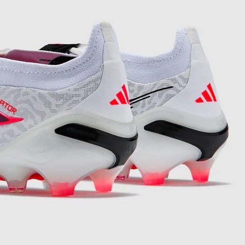 נעלי כדורגל מקצועיות  adidas Predator Elite Tongue FG מונדיאל 2026