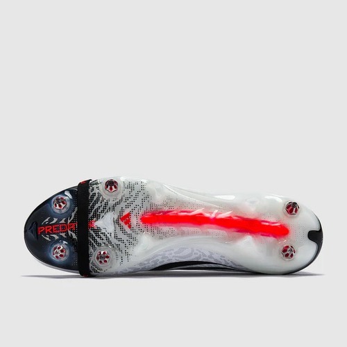 נעלי כדורגל מקצועיות  adidas Predator Elite Tongue SG מונדיאל 2026