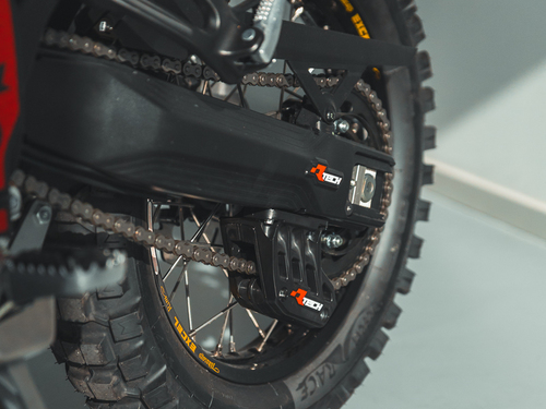 מגן זרוע אחורית RACETECH YAMAHA TENERE 19-24 שחור