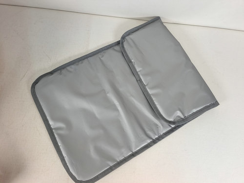 תיק עגלה יוקרתי Baby Boss Tote – שחור קווילט אלגנטי