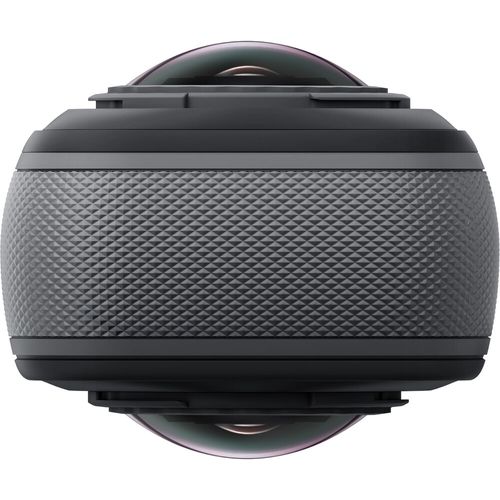 מצלמה וקיט אביזרים Insta360 X5 Starter Bundle