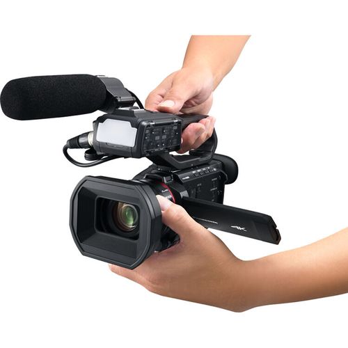 מצלמת וידאו מקצועית Panasonic CX20